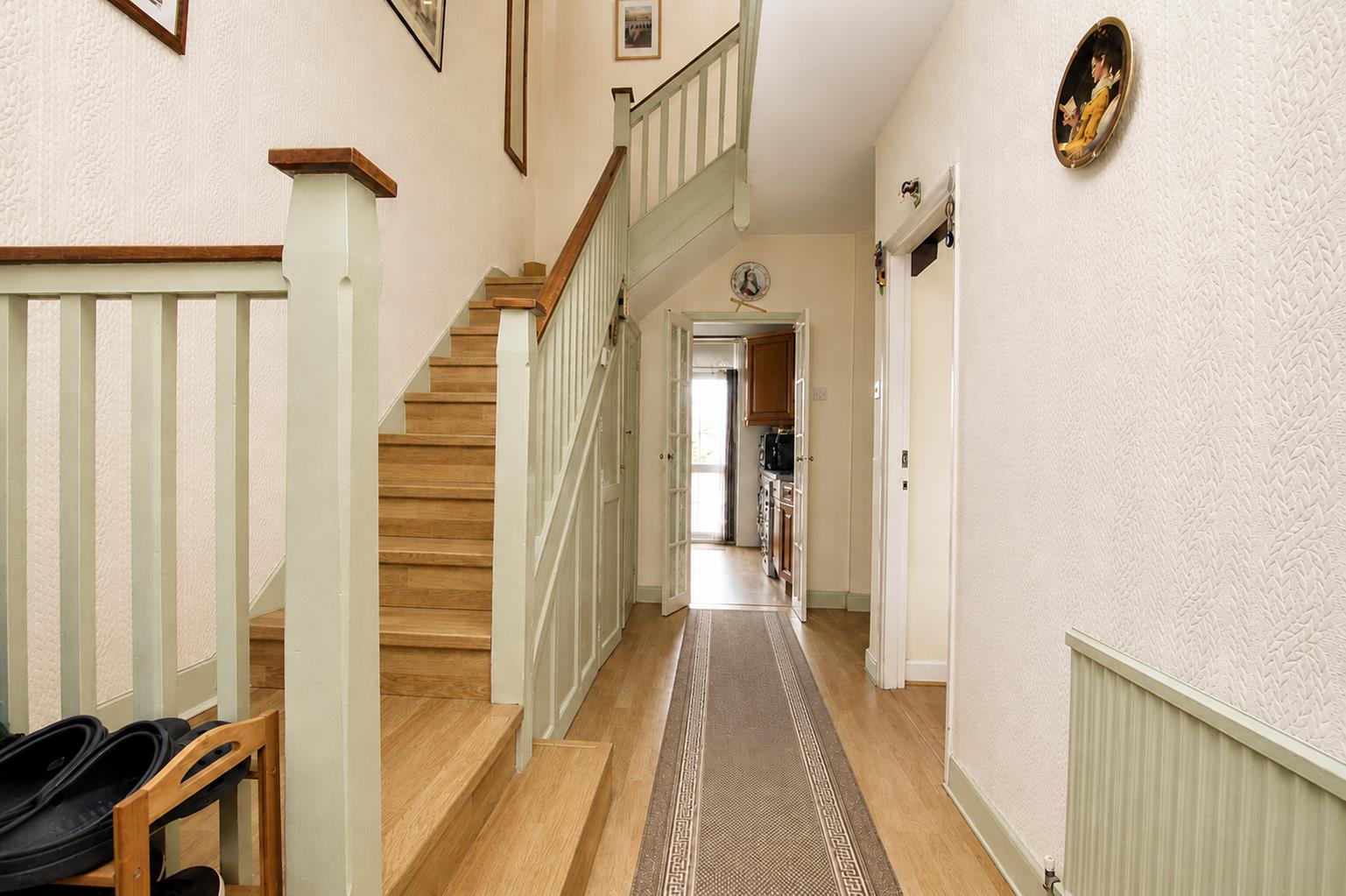 3 bed property in Stafford Road, Wallington